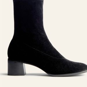 Louie Stretch Sock Bootie  size 5